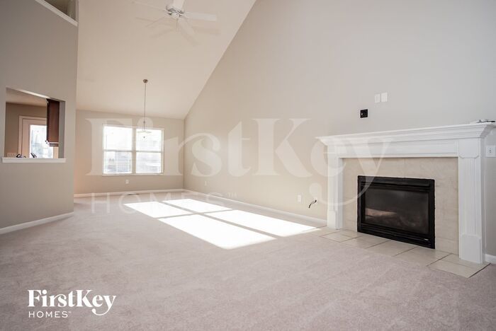 7398 Haverhill Ln – photo 2