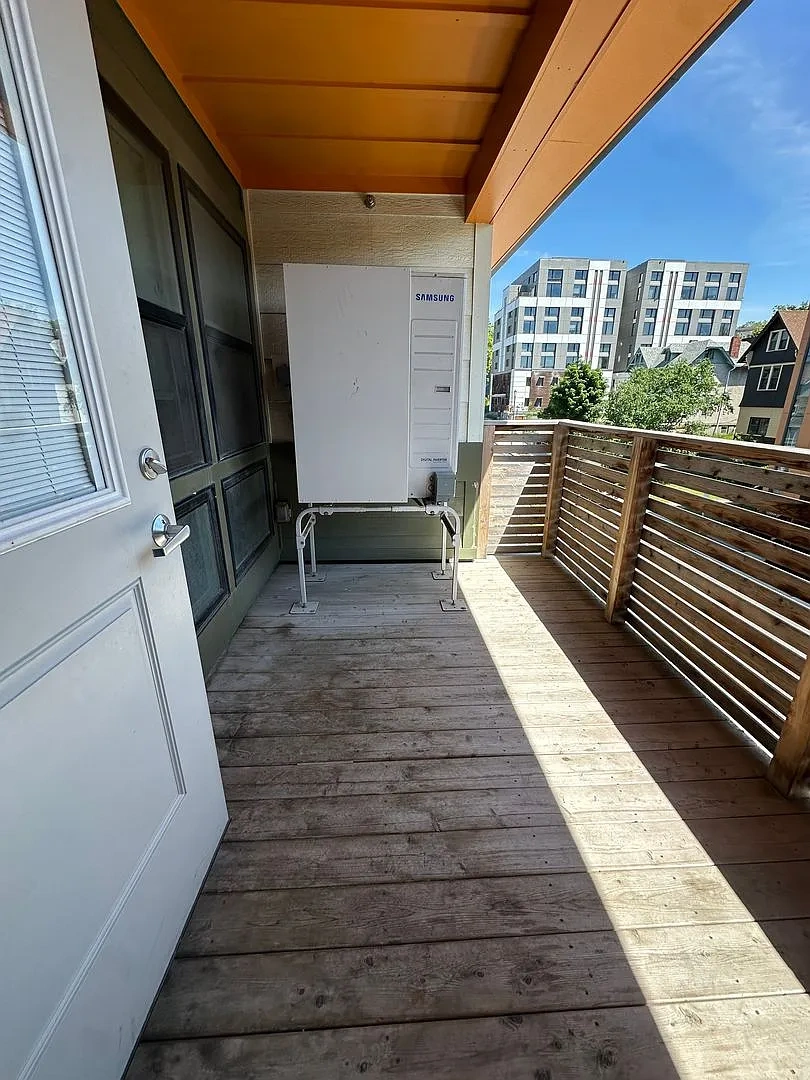 126 College Ave – photo 5