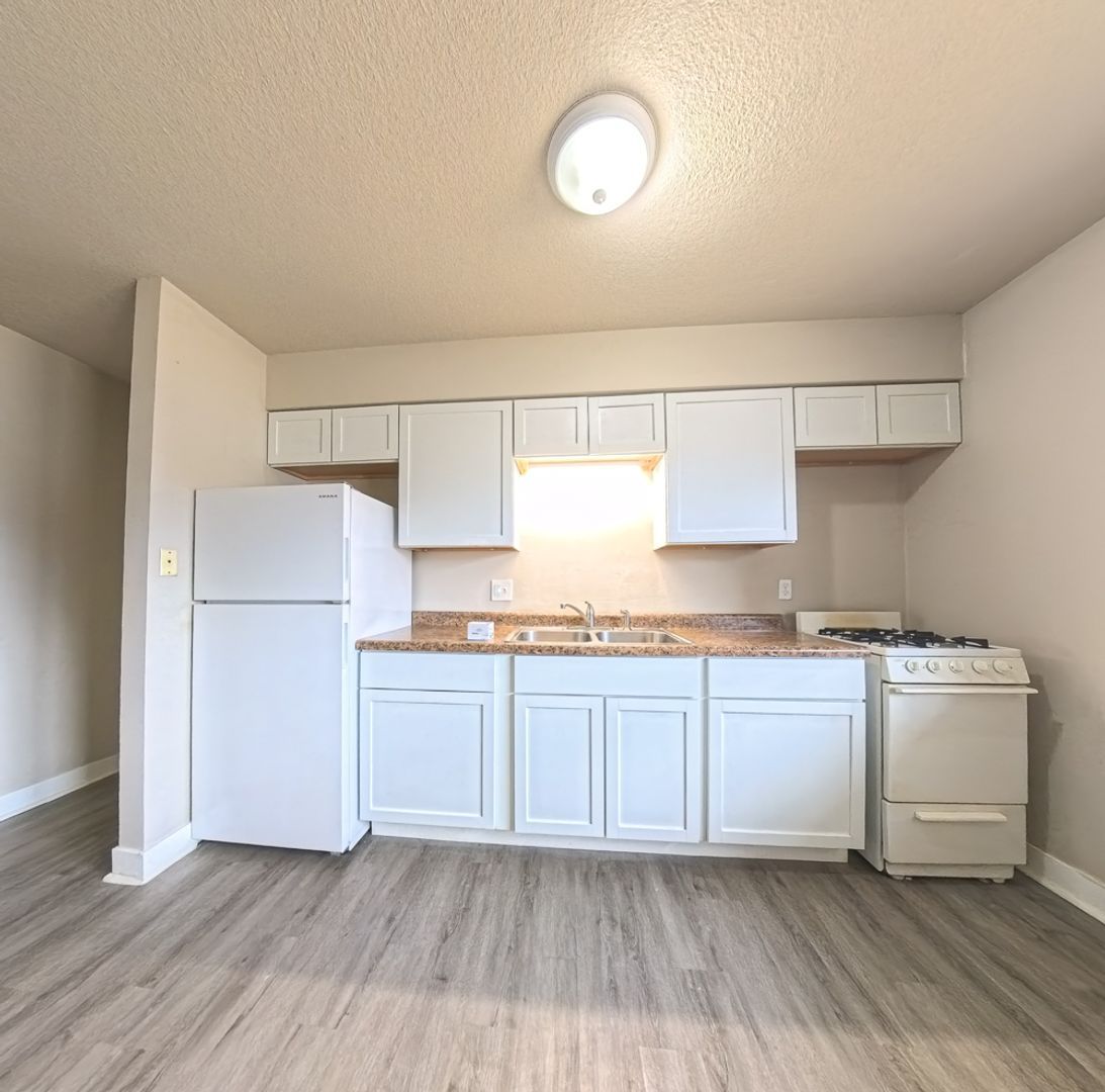 410 S 6th St unit Unit 2 – photo 4