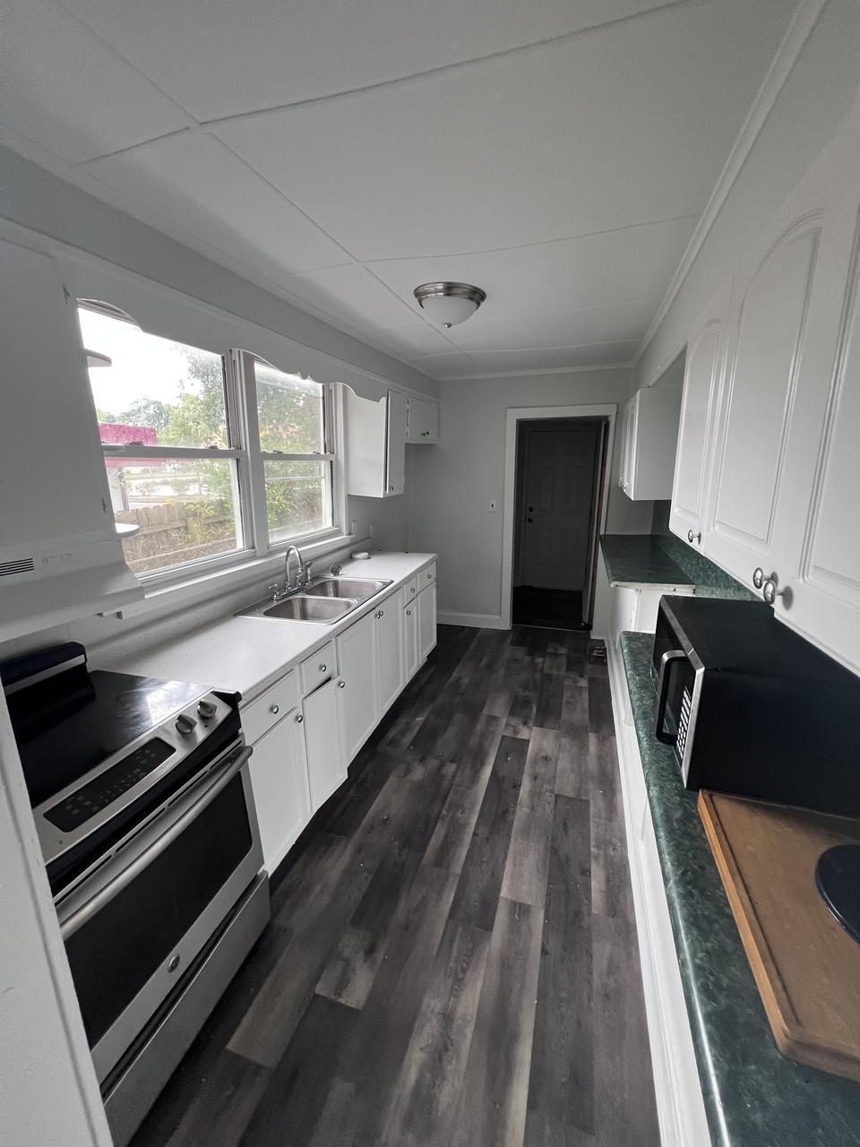 810 S 16th St – photo 4