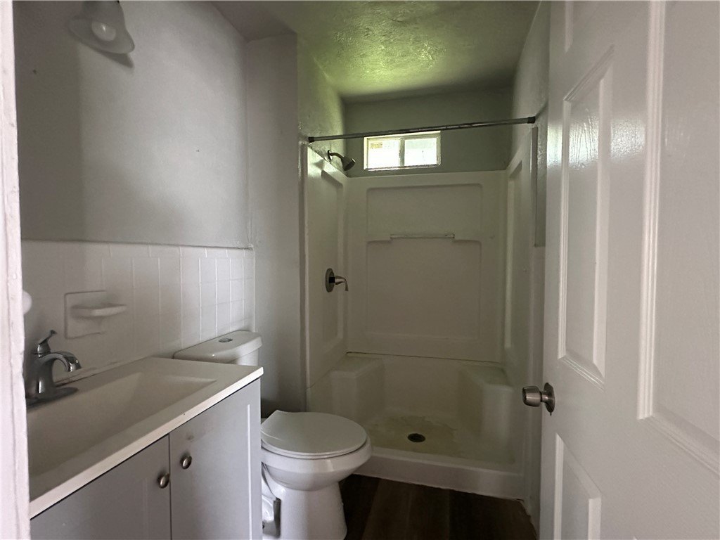 2122 Harvard St – photo 4