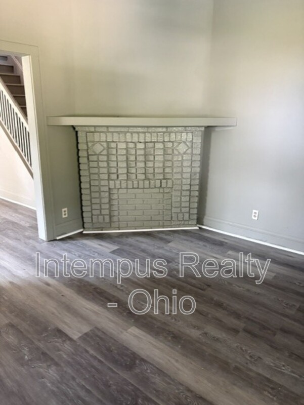 2749 Rush Blvd – photo 5