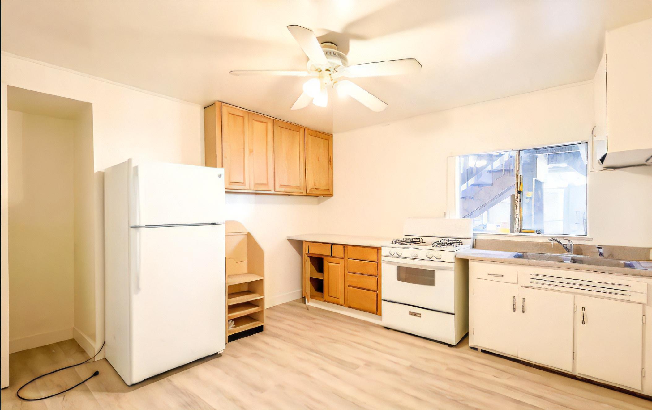 139 E Julian St unit 1 – photo 4
