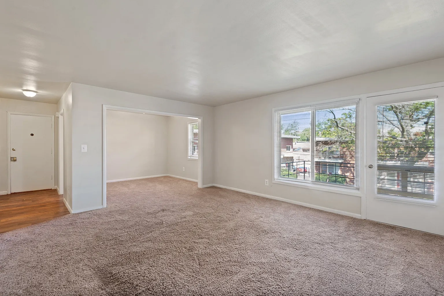 The Wilshire Apartments – photo 5