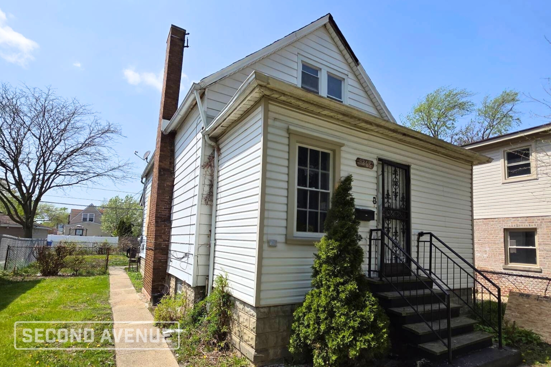 9248 S Lowe Ave – photo 1