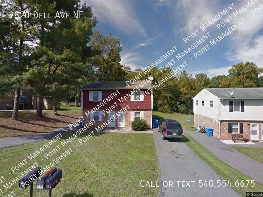 2820 Dell Ave NE – photo 1