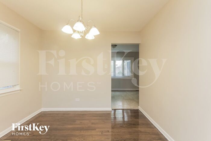 454 Springfield St – photo 5