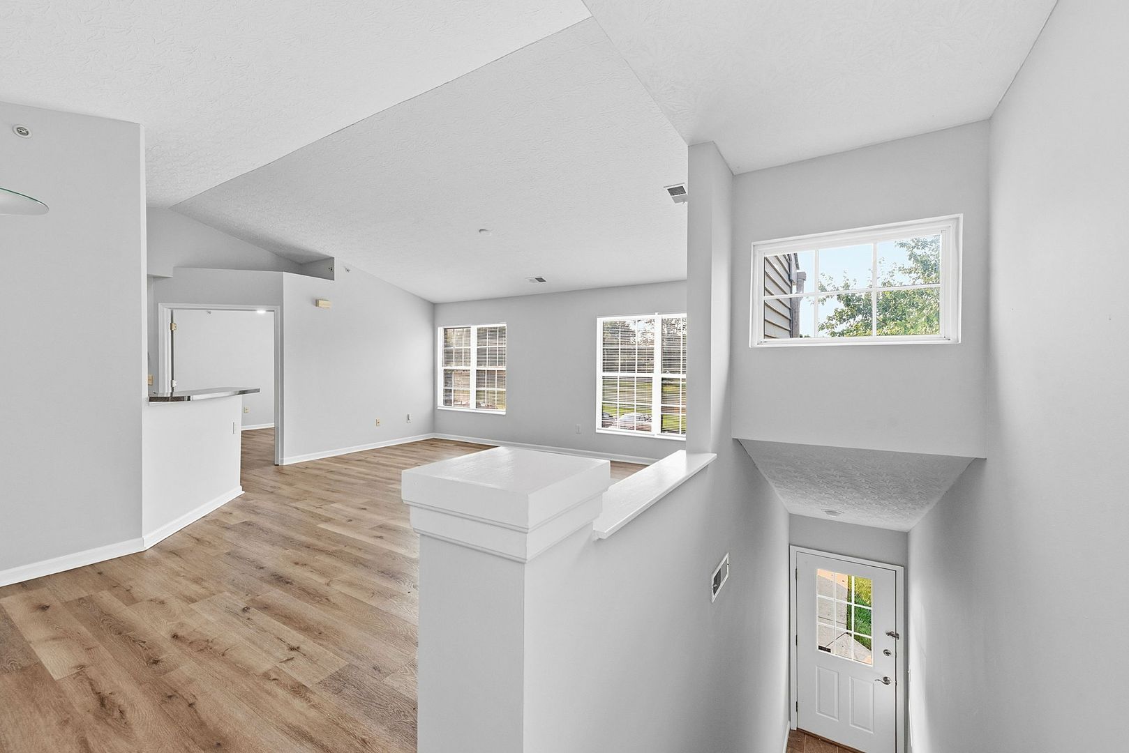 6823 Cloudscape Way – photo 5