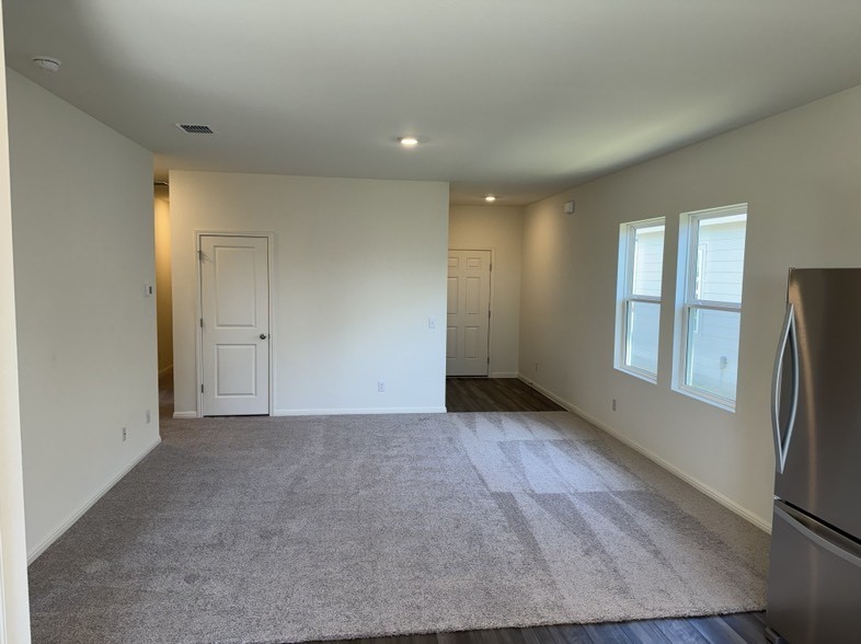 309 Plateau St – photo 4