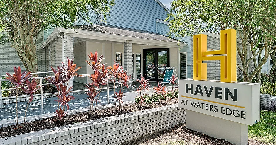 Haven at Waters Edge – photo 2