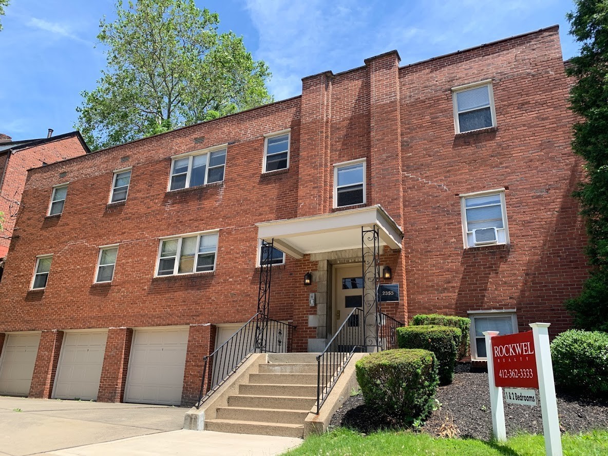 2355 Eldridge St unit SA – photo 1