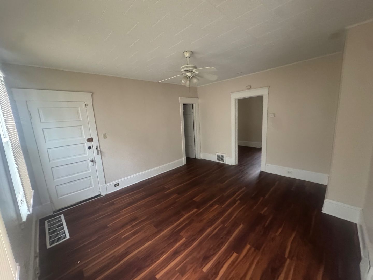 6401 Gertrude Ave unit Front Unit – photo 4