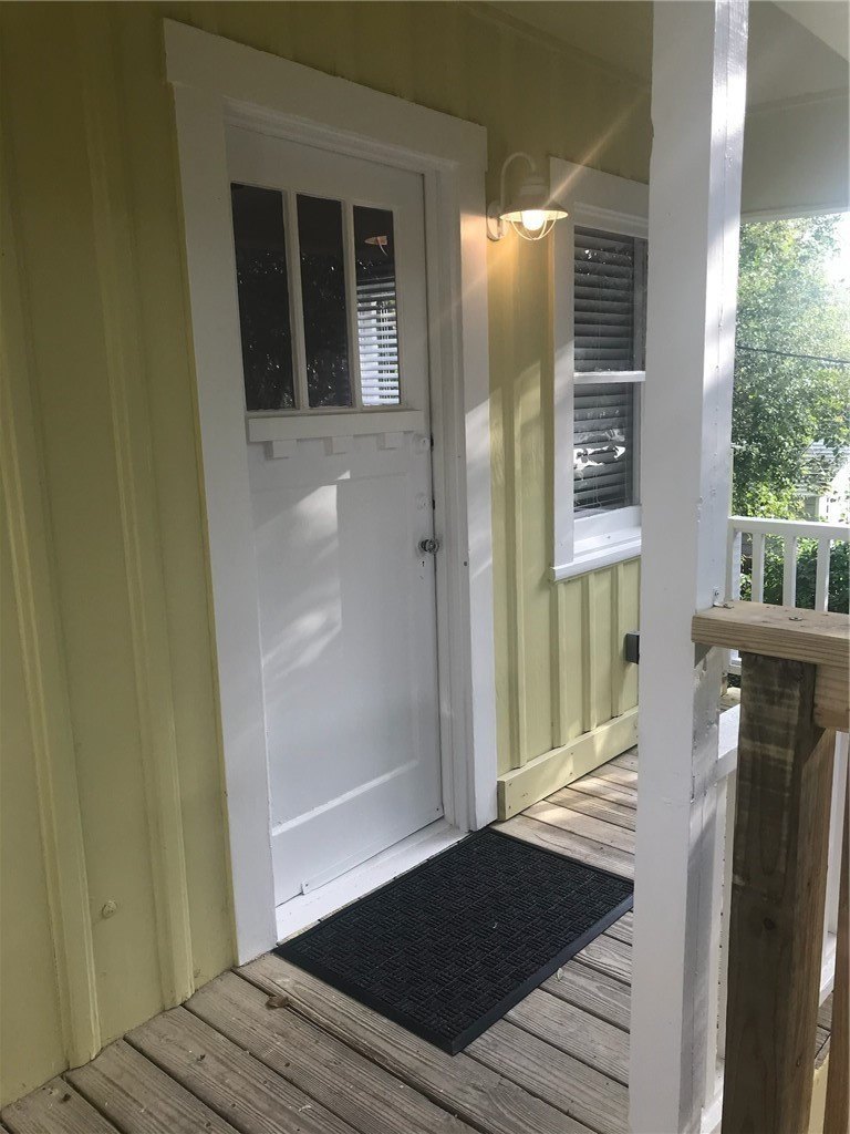 446 Cole St – photo 3