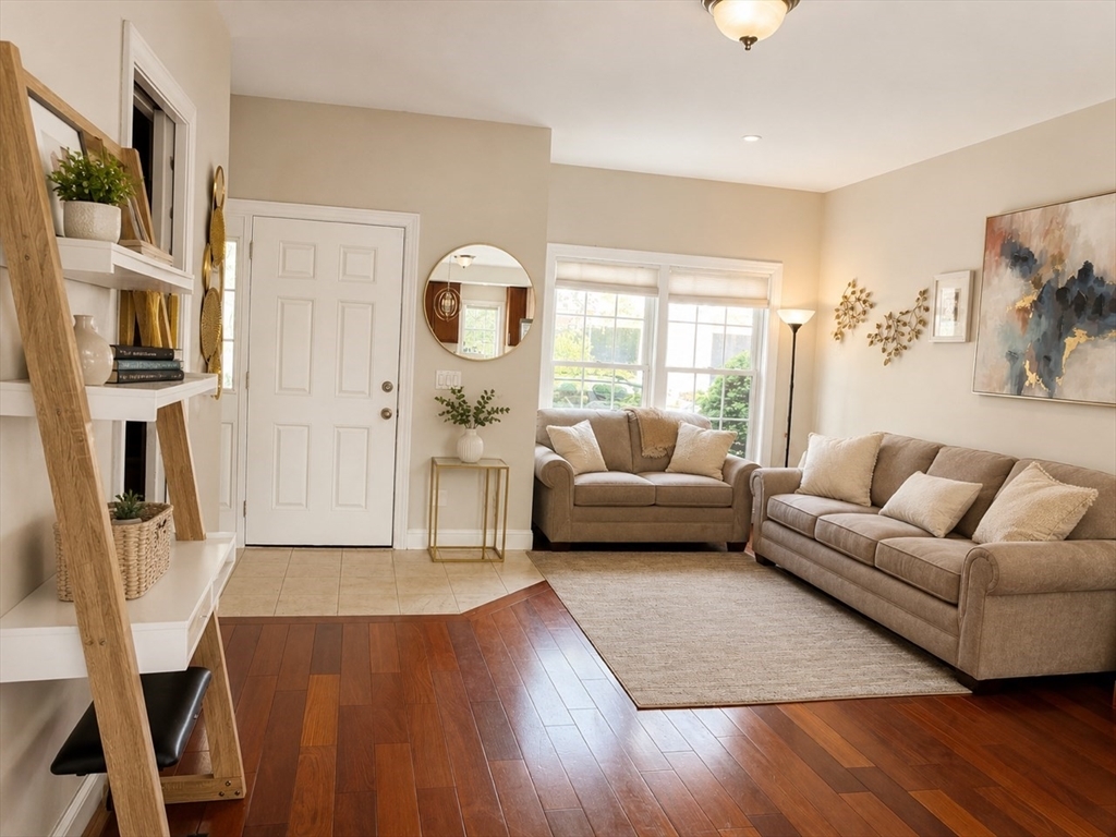 43 Leyden St unit 43 – photo 2