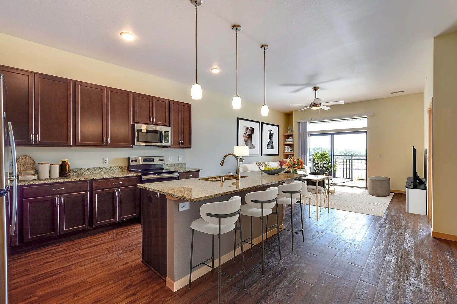 McKenzie Place Apartments – photo 3