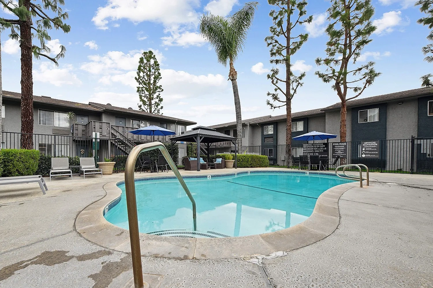 Loma Vista Apartments – photo 2