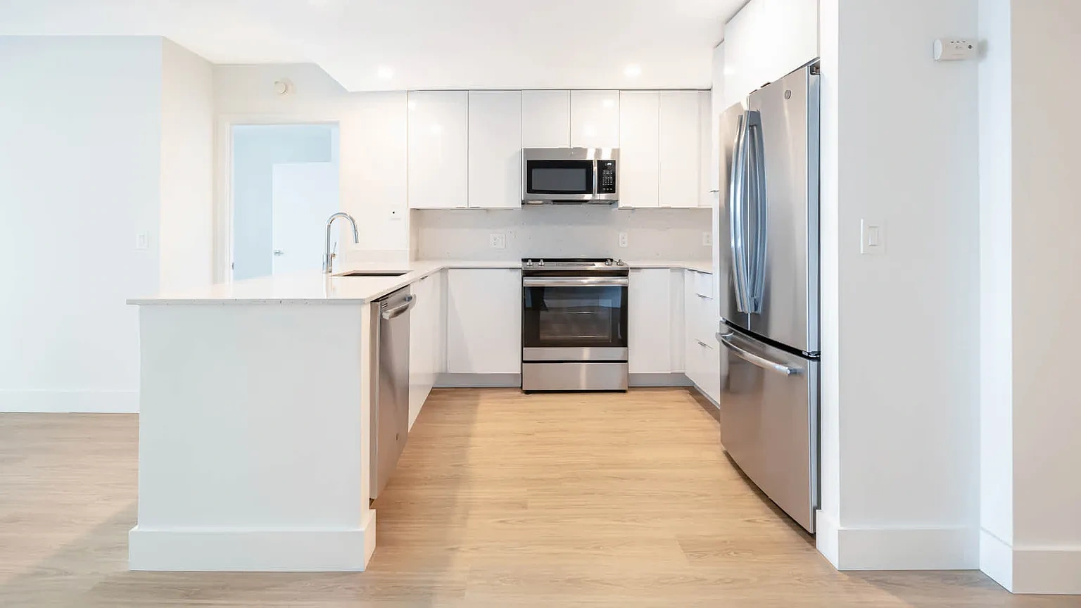 660 Washington – photo 5