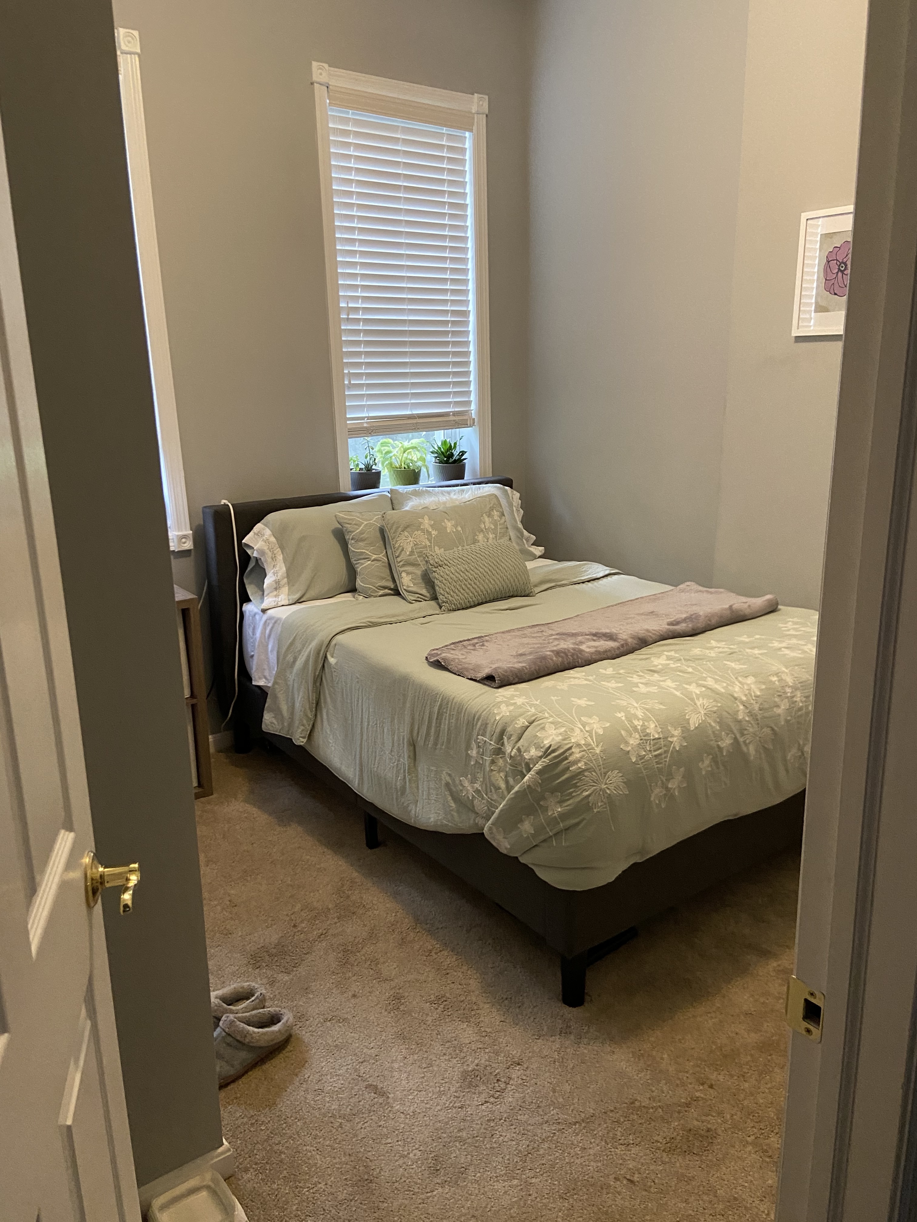 2126 Fulton Ave unit 2 – photo 4