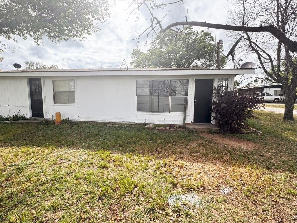 105 Lake Breeze Dr – photo 4