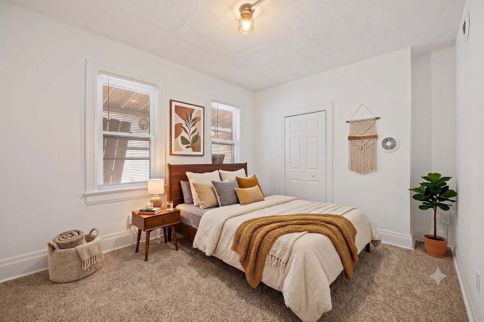 2204 E Carson St unit 2nd Floor – photo 5