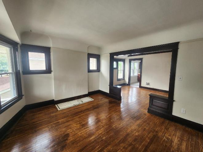 1530 Lakeland Ave – photo 3