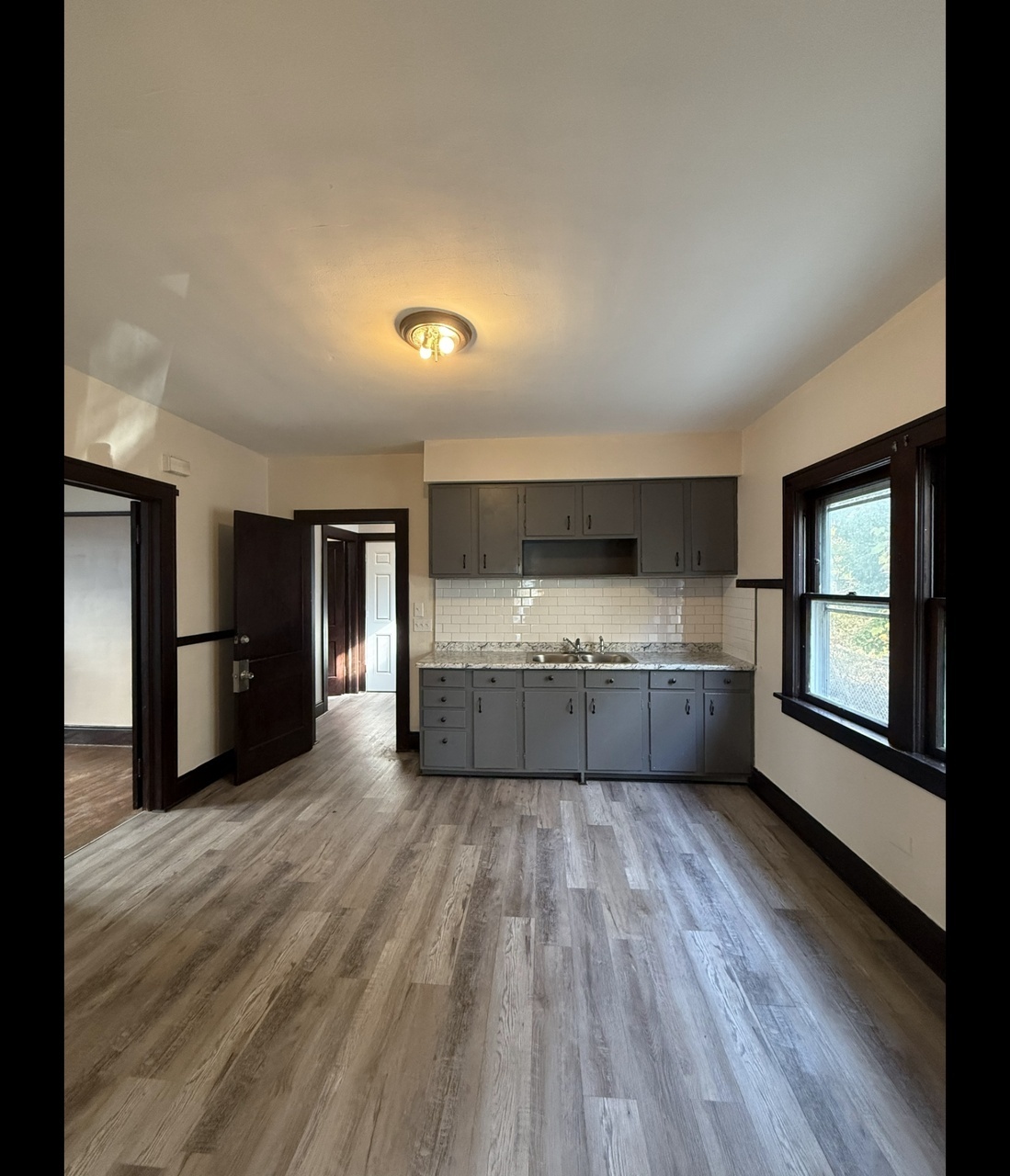 719 E 157th St – photo 2
