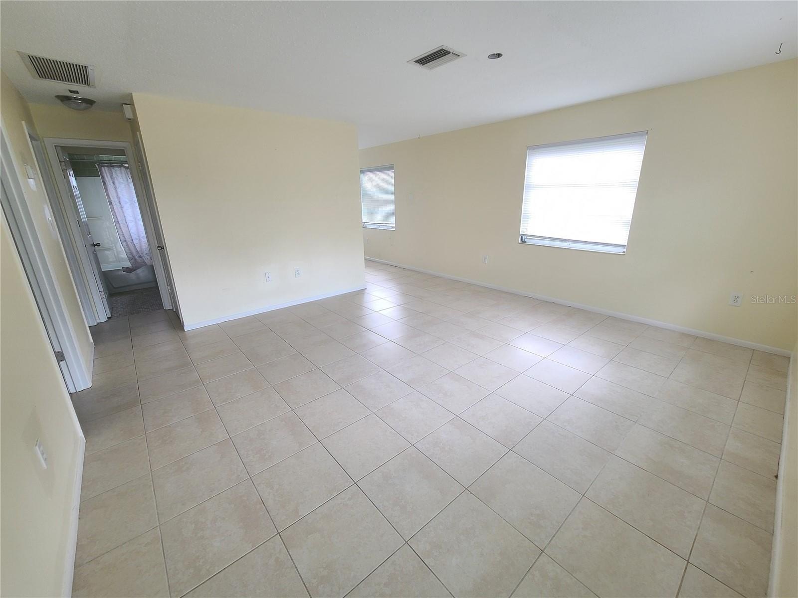8206 43rd Ave W – photo 4