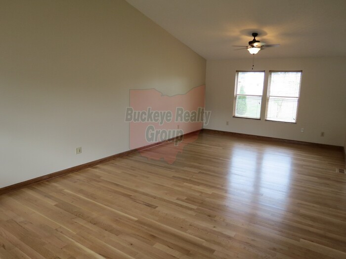 5451 Bentonhurst Ct – photo 4