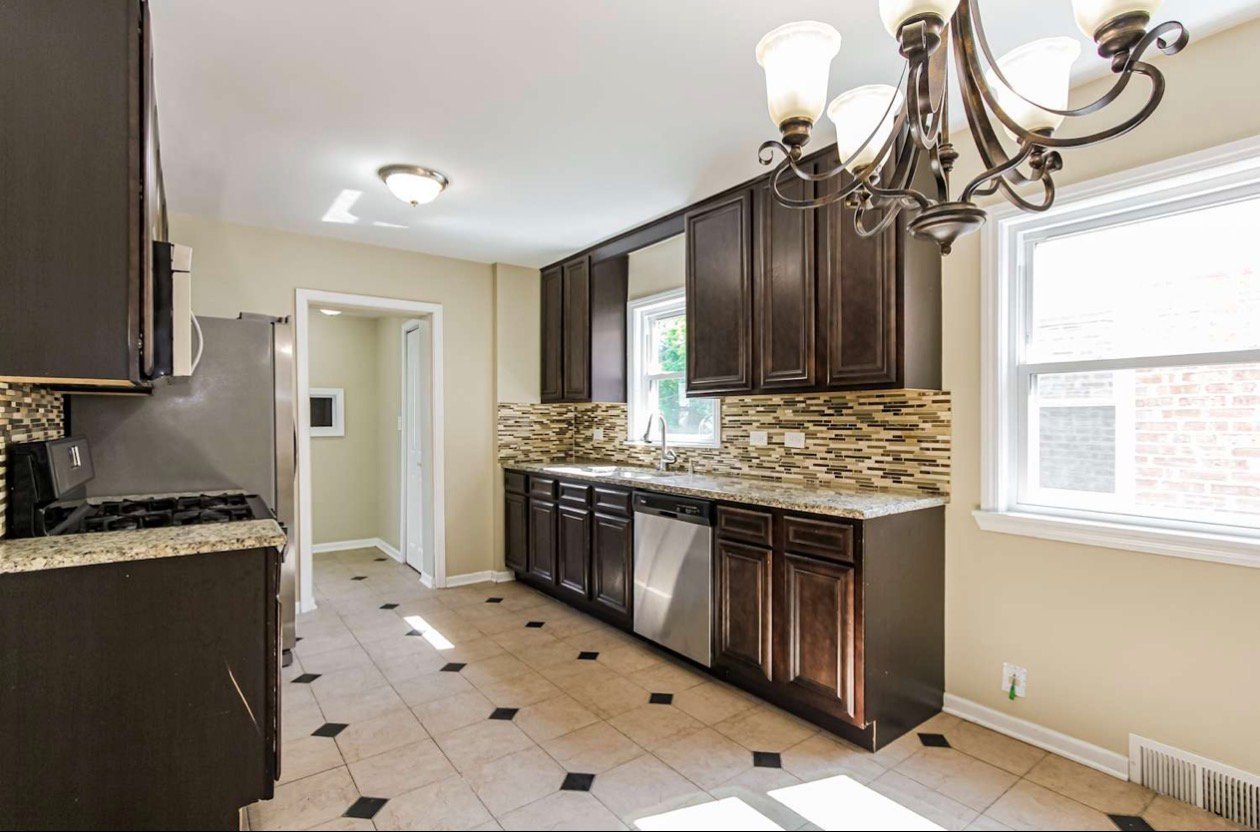 6042 W Bryn Mawr Ave – photo 4
