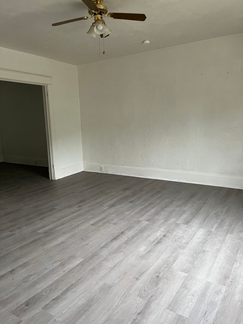 630 N 4th St unit Unit 2 – photo 2