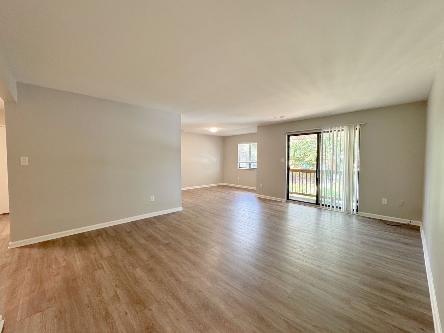 30250 W 12 Mile Rd unit C201 – photo 3