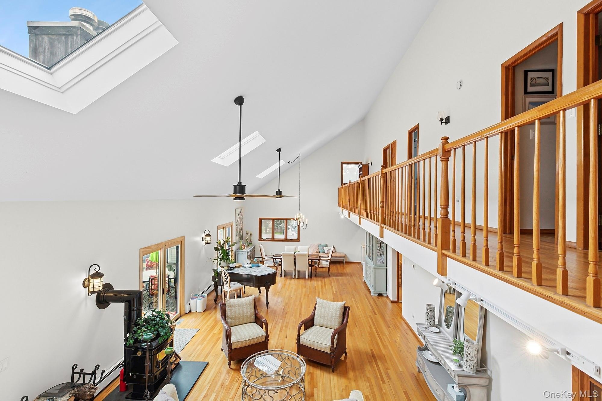 624 Noyack Rd – photo 4