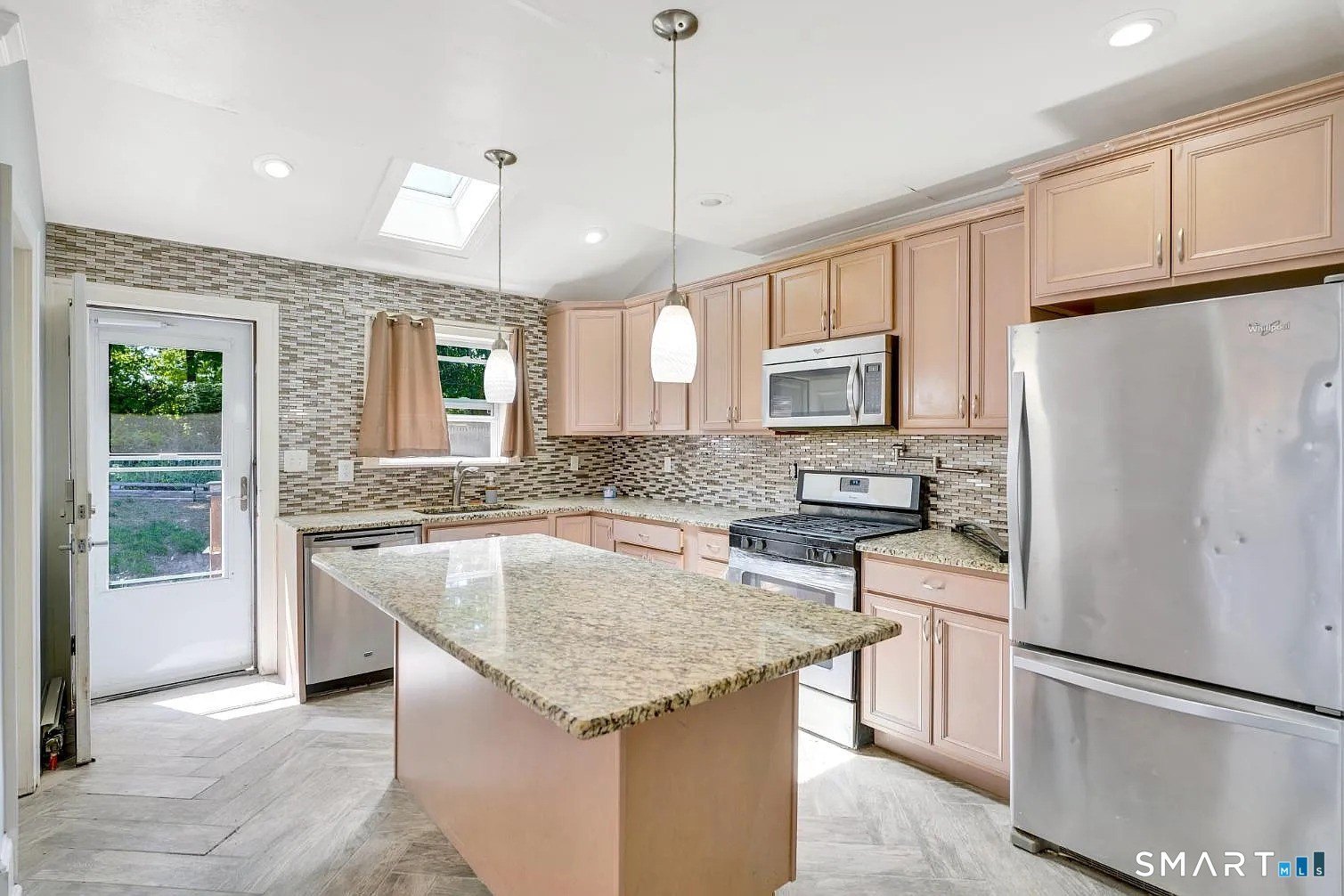 103 Robert St – photo 5