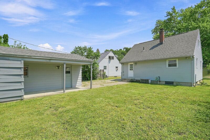 643 Westphal Ave – photo 2