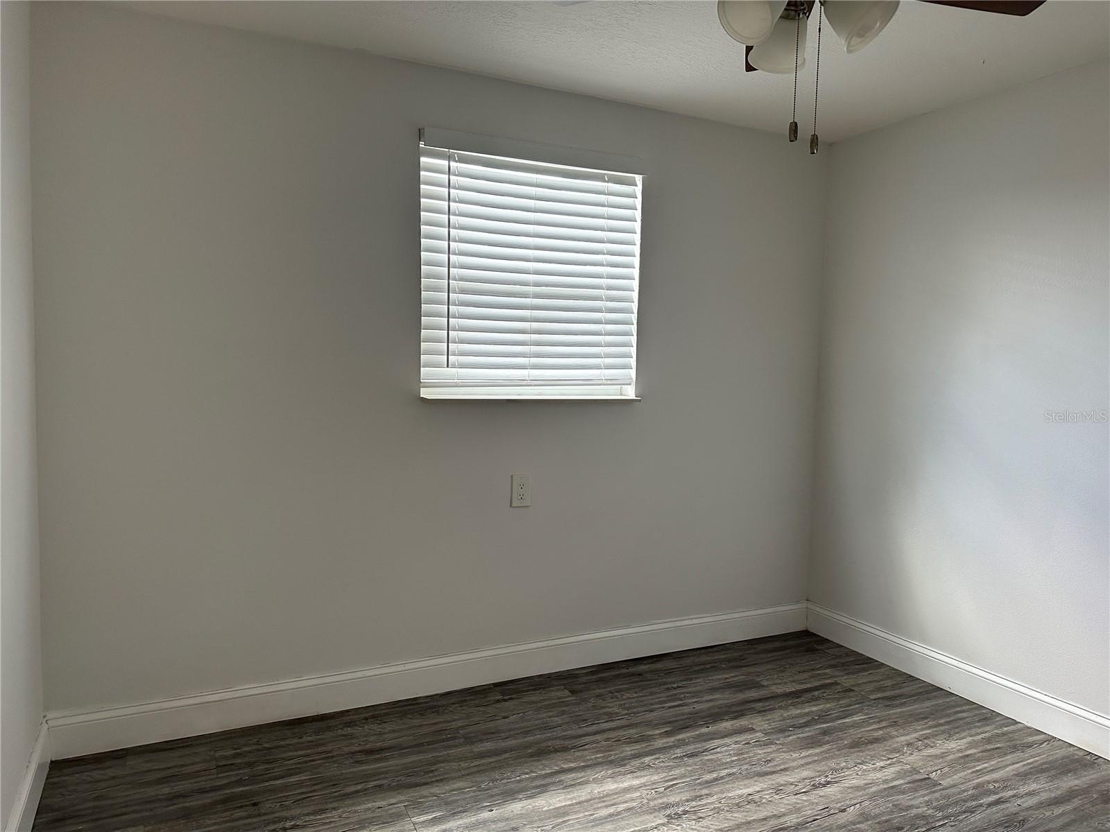 452 88th Ave N – photo 4
