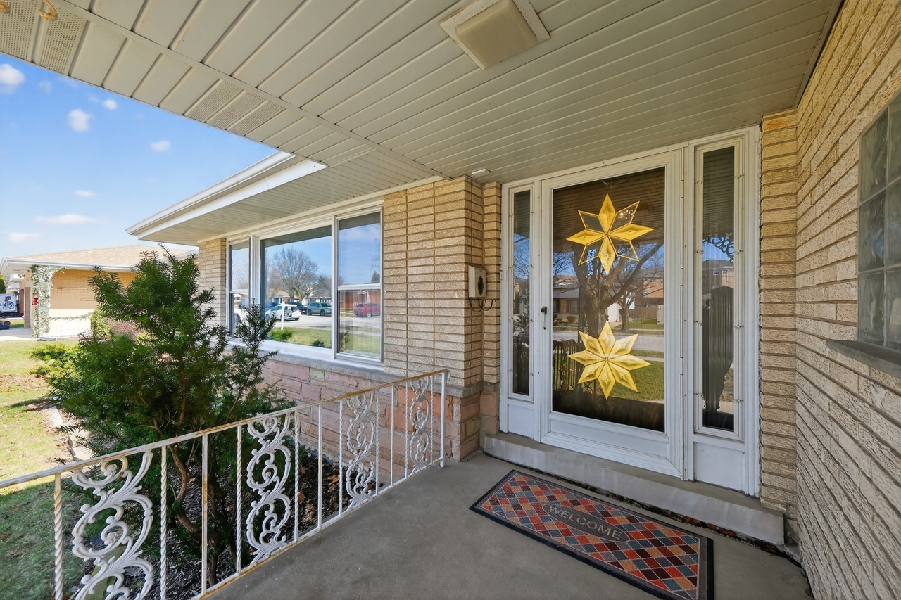8509 N Ozanam Ave – photo 4