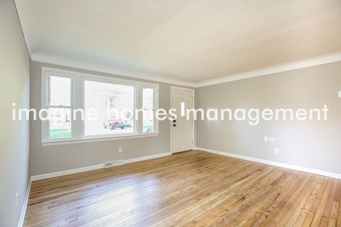 7152 Welland Dr – photo 4