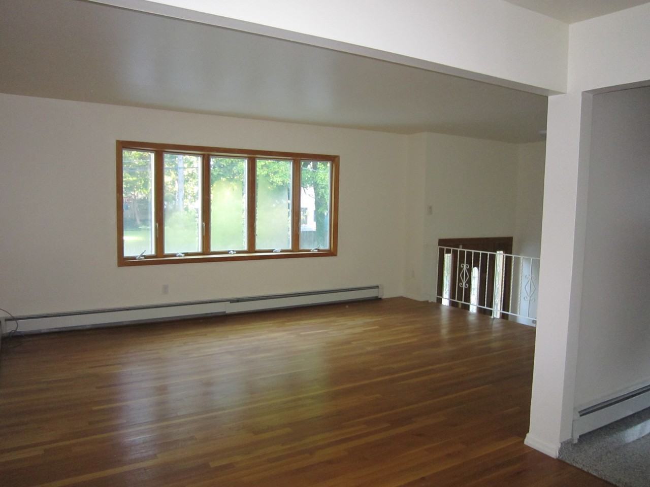 42 Maple St – photo 1