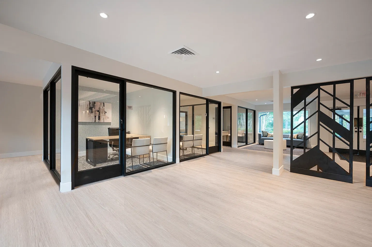 Midland Falls Apartment Homes – photo 3