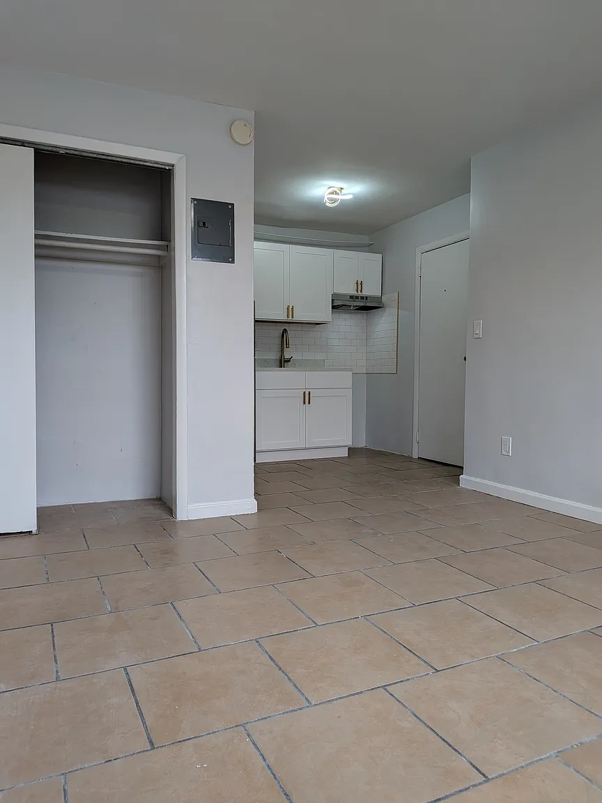 316 Eastern ParkWay – photo 3