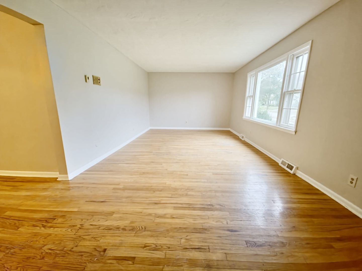 3427 Westbury Rd unit Down – photo 4