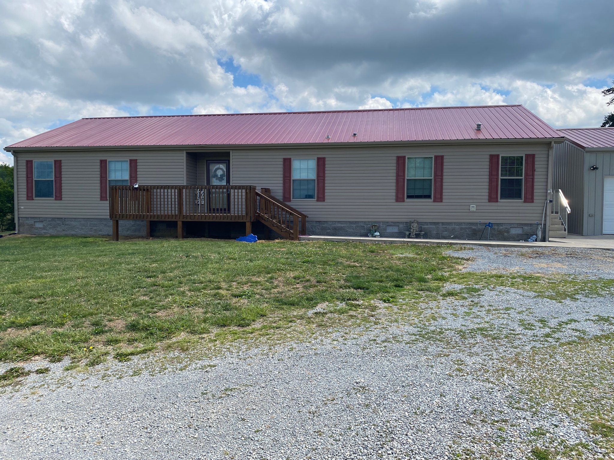 204 Baker Rd – photo 1