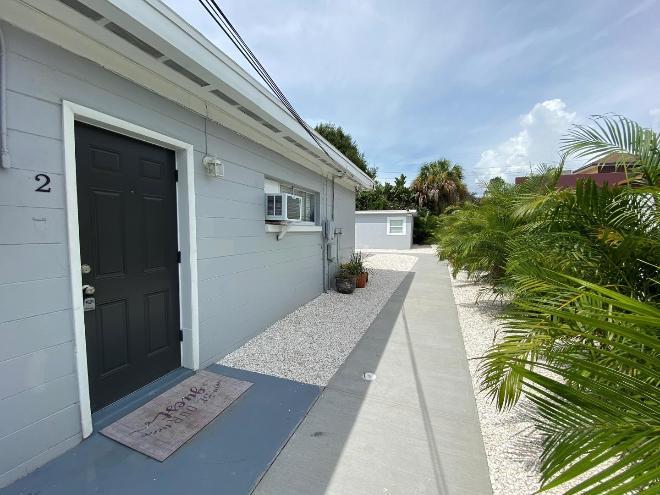 3805 W Leona St – photo 2