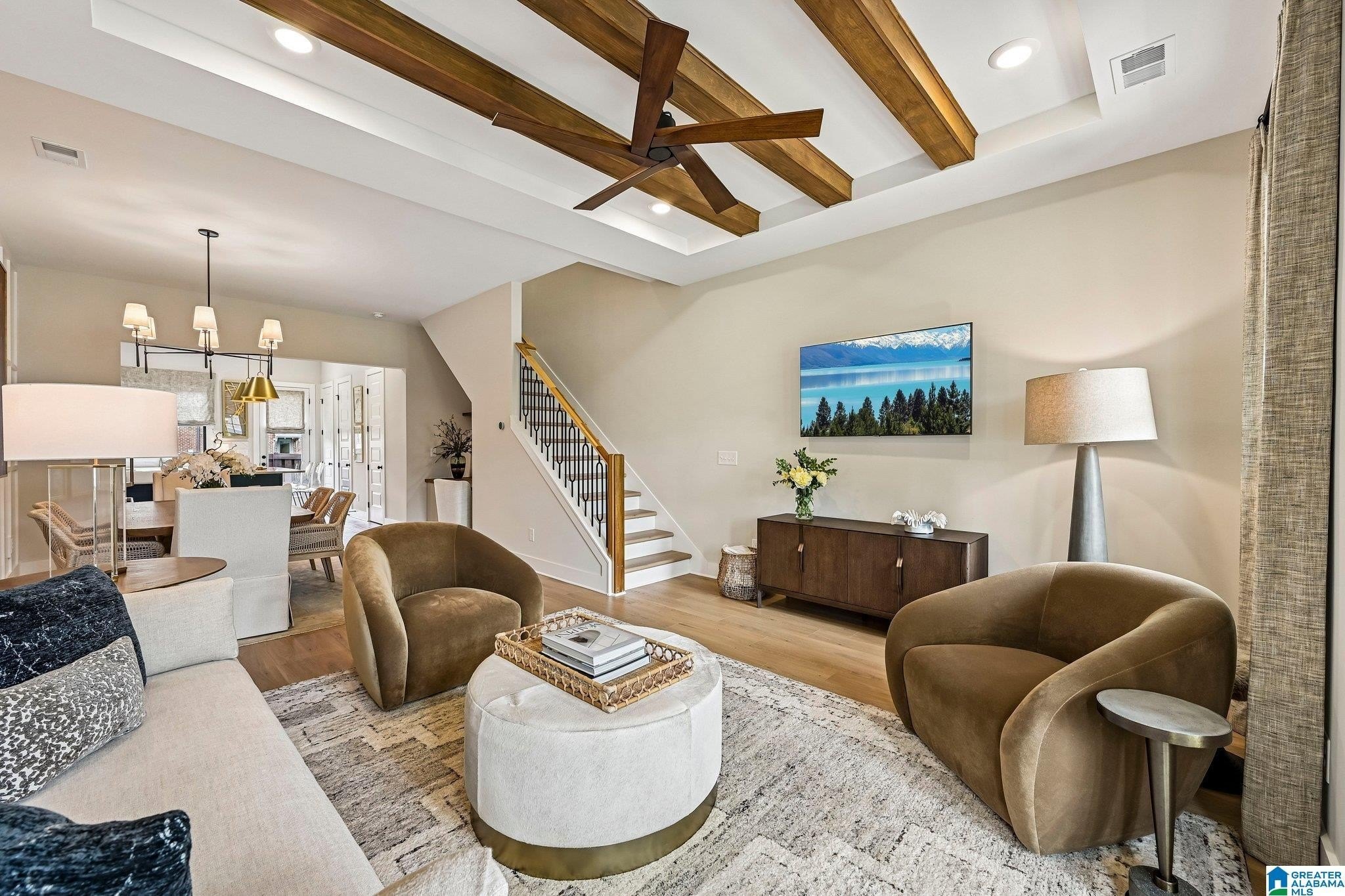 1199 Windsor Sq – photo 3