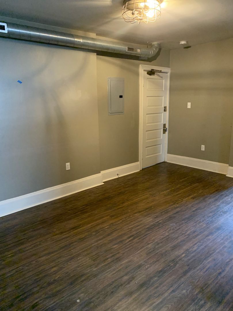 302 S Negley Ave unit 5 – photo 2