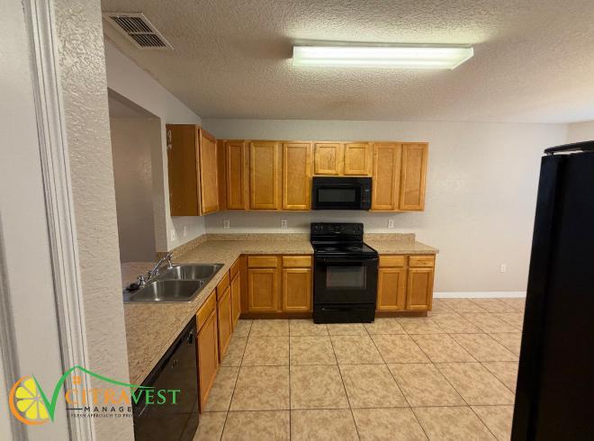 1625 Wallace Manor Blvd – photo 3