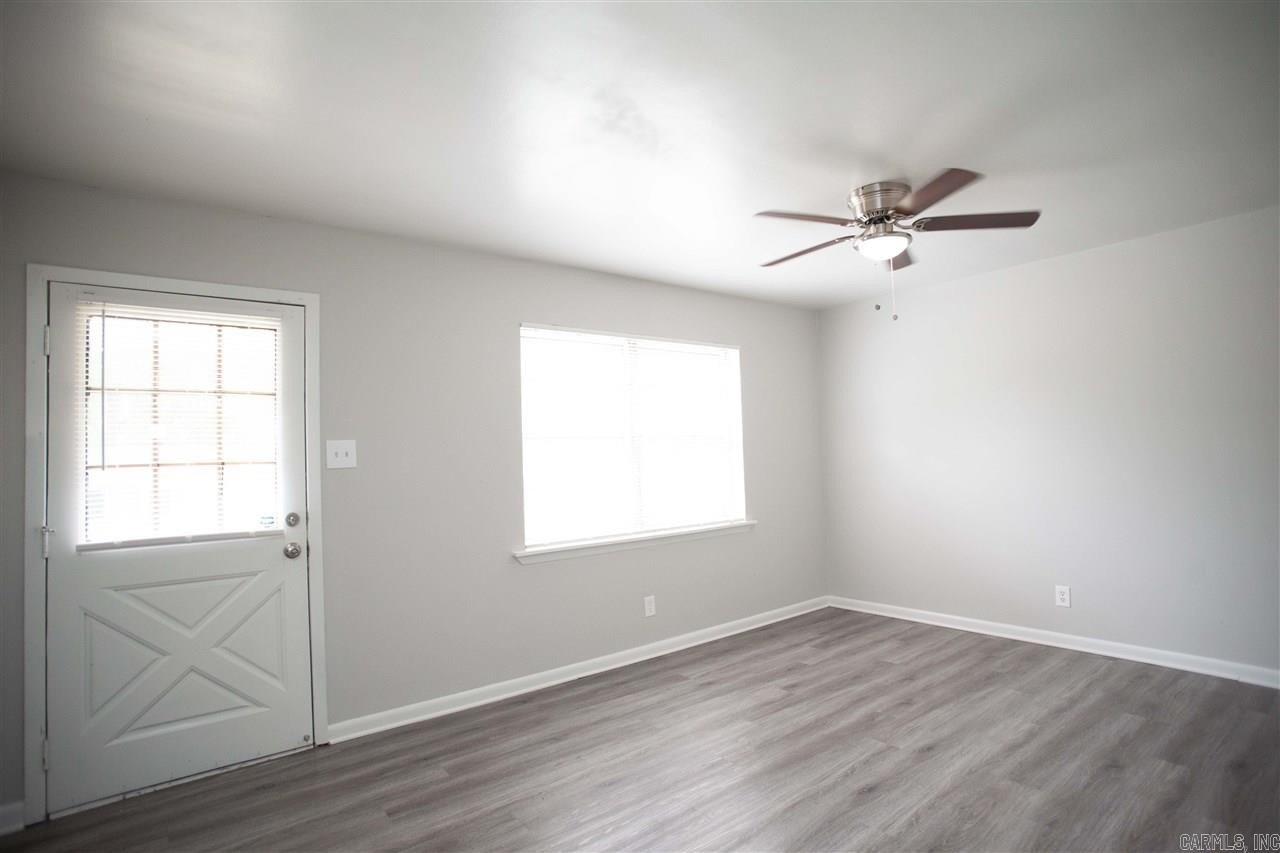 7125 Redwood Dr – photo 2