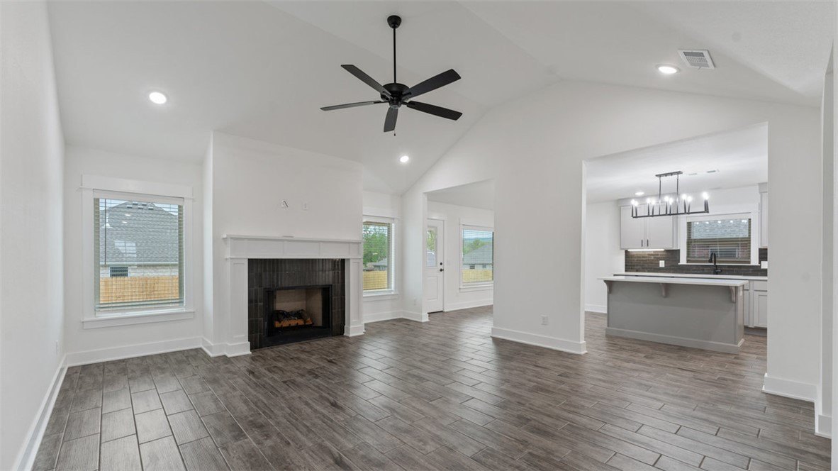 50 N Banner Ave – photo 4