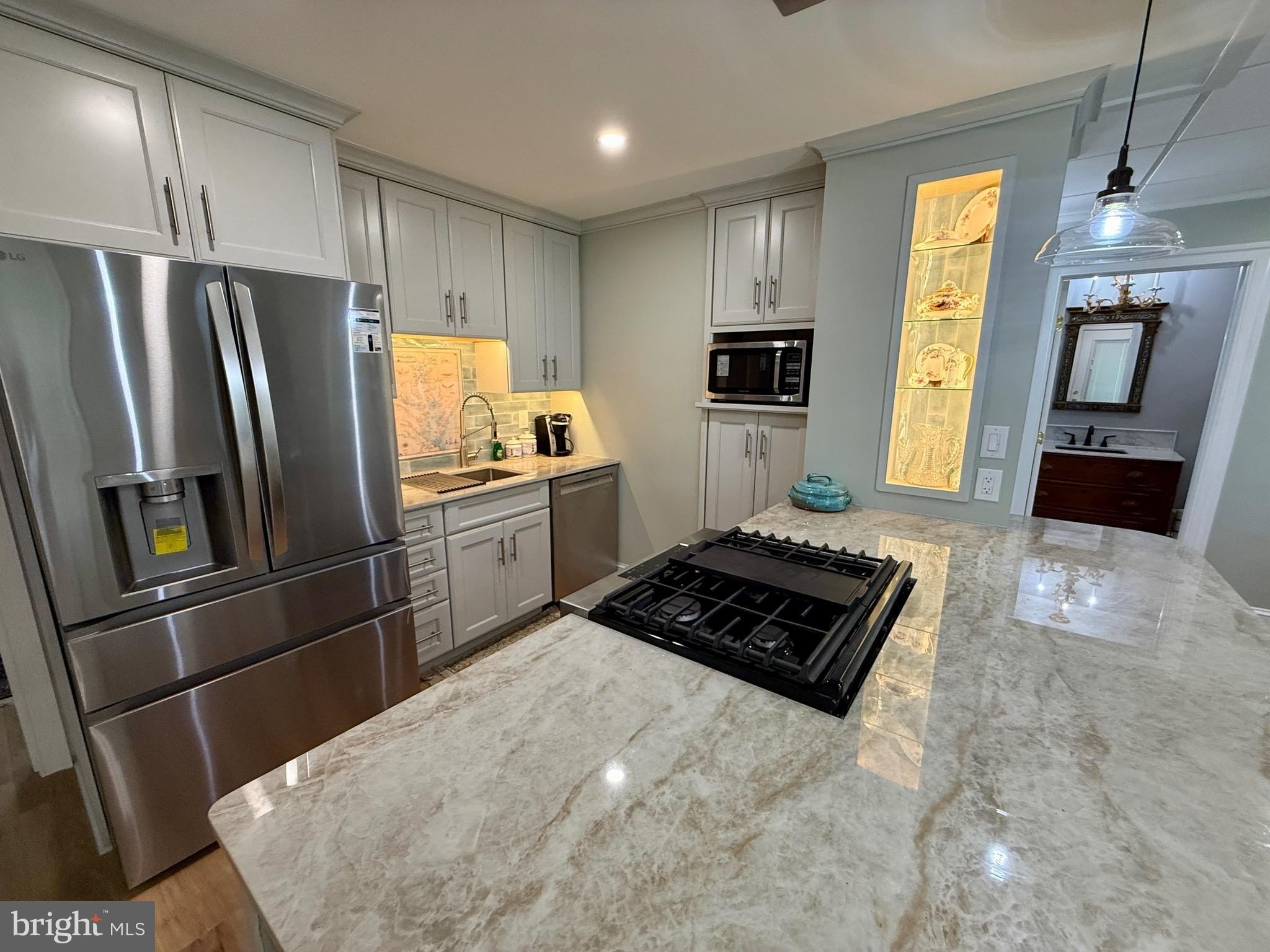110 Annapolis St #B – photo 4