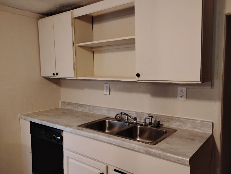 123 Lucille Rd – photo 2